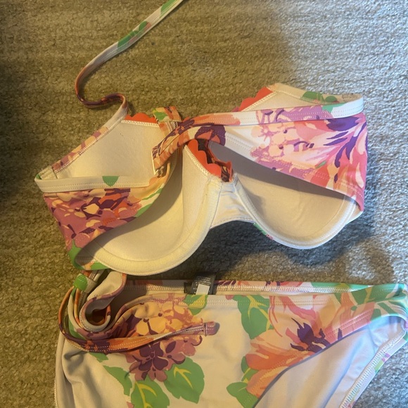 Aerie Multicolor Floral Bikini Bottom - Picture 5 of 5